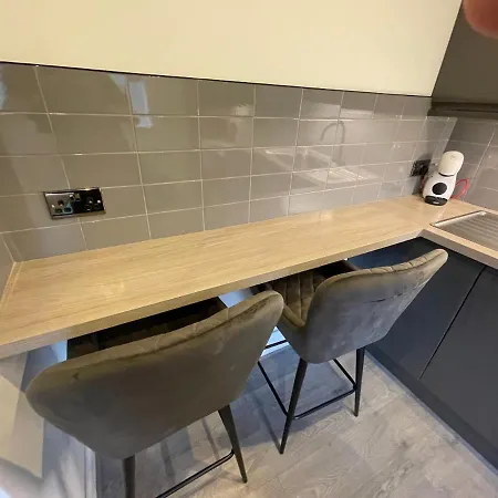 Modern Cosy 1 Bed Apartment Near City Centre~Double Bed~Parking Manchester Exterior photo